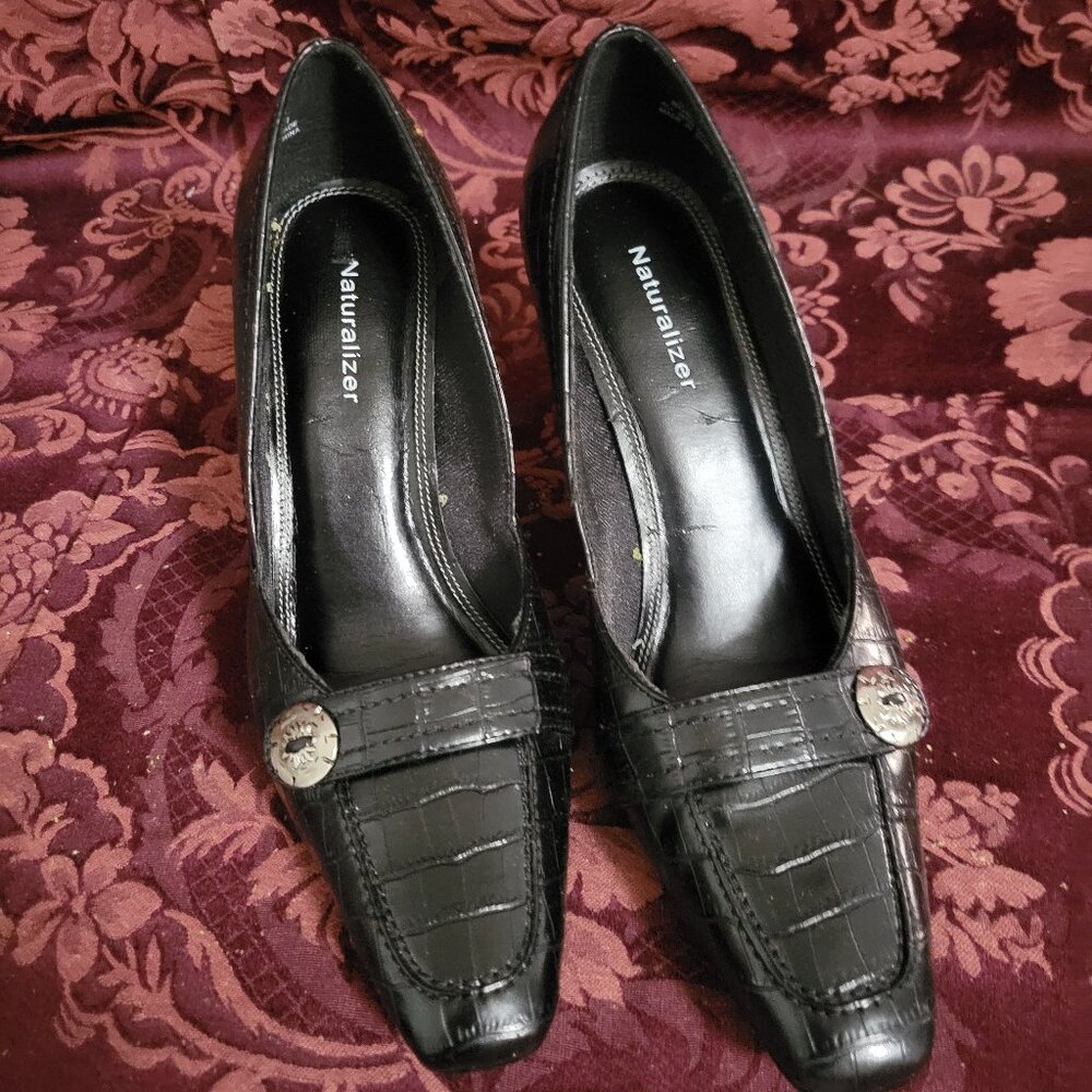 Naturalizer Black Croco Leather Pumps Size 8.5